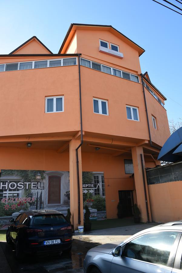 Hostel Ruxandra Focşani Exterior foto